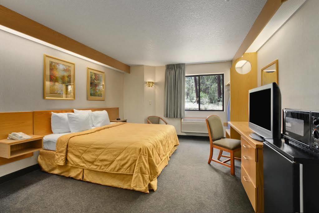 Super 8 By Wyndham Show Low Luaran gambar